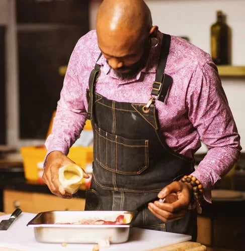 Um avental de chef para um, por favor!